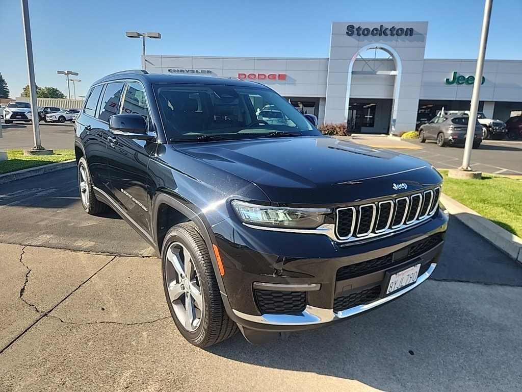 Used 2021 Jeep Grand Cherokee L Limited with VIN 1C4RJKBG5M8118756 for sale in Stockton, CA