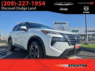 2024 Nissan Rogue SV SUV