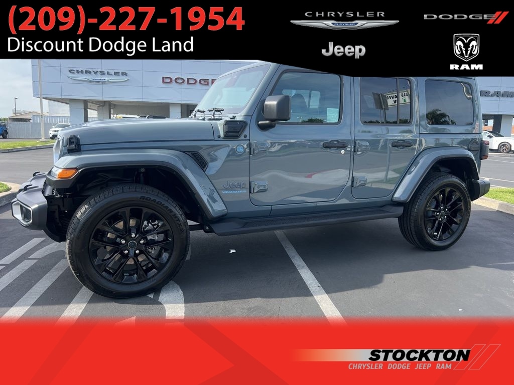 2025 Jeep Wrangler SUV 