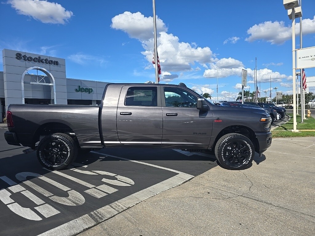 2026 Ram 2500 Laramie photo 2
