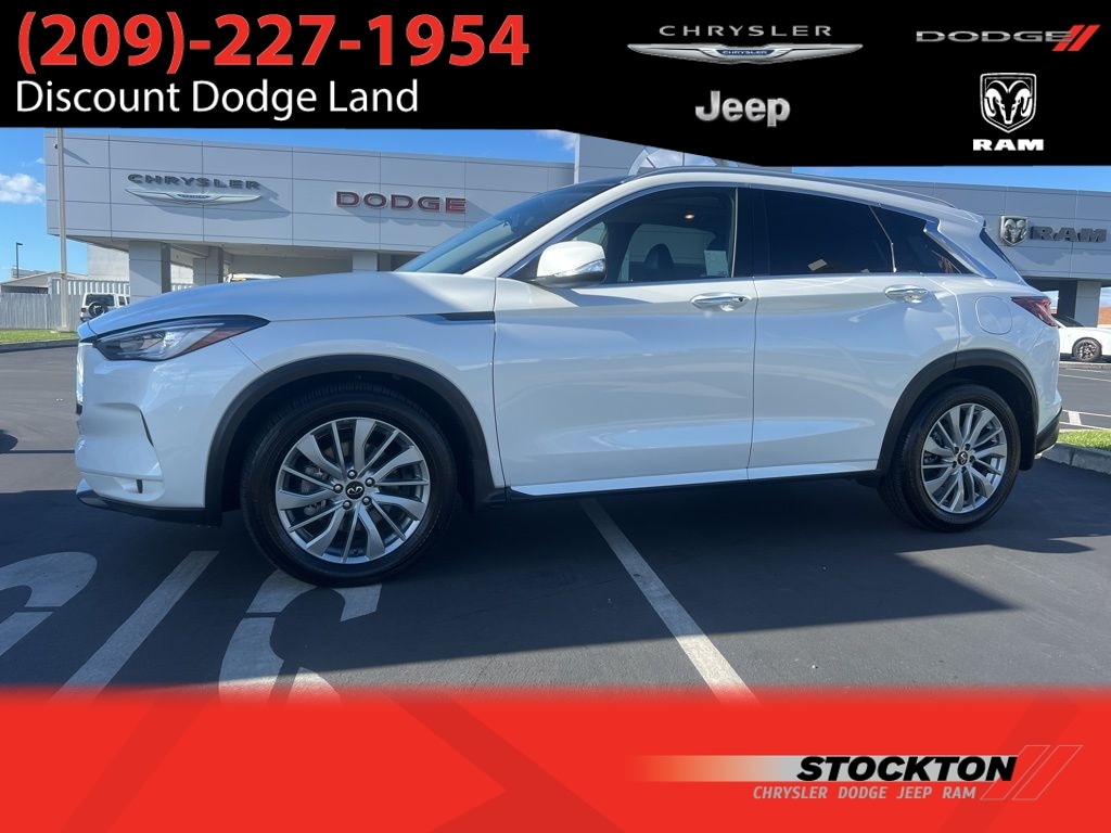 2025 INFINITI QX50 Luxe