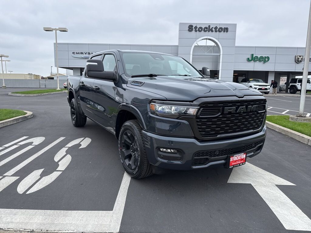 New 2026 Ram 1500 BIG HORN CREW CAB 4X4 5'7 BOX Pickup