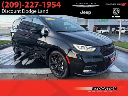 New 2026 Chrysler Pacifica LIMITED Passenger Van Lodi California