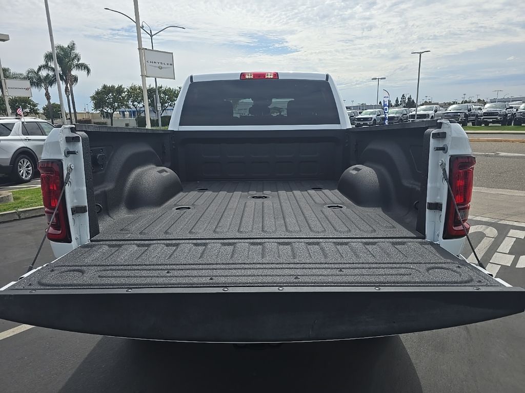 2025 RAM 2500 Big Horn - Photo 17