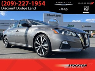 2022 Nissan Altima 2.5 SR Sedan