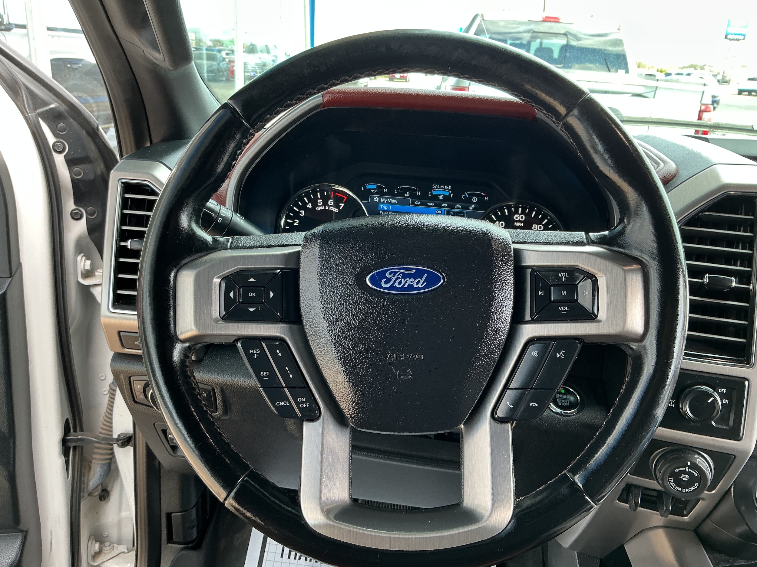 2019 Ford F-150 Platinum - Photo 15