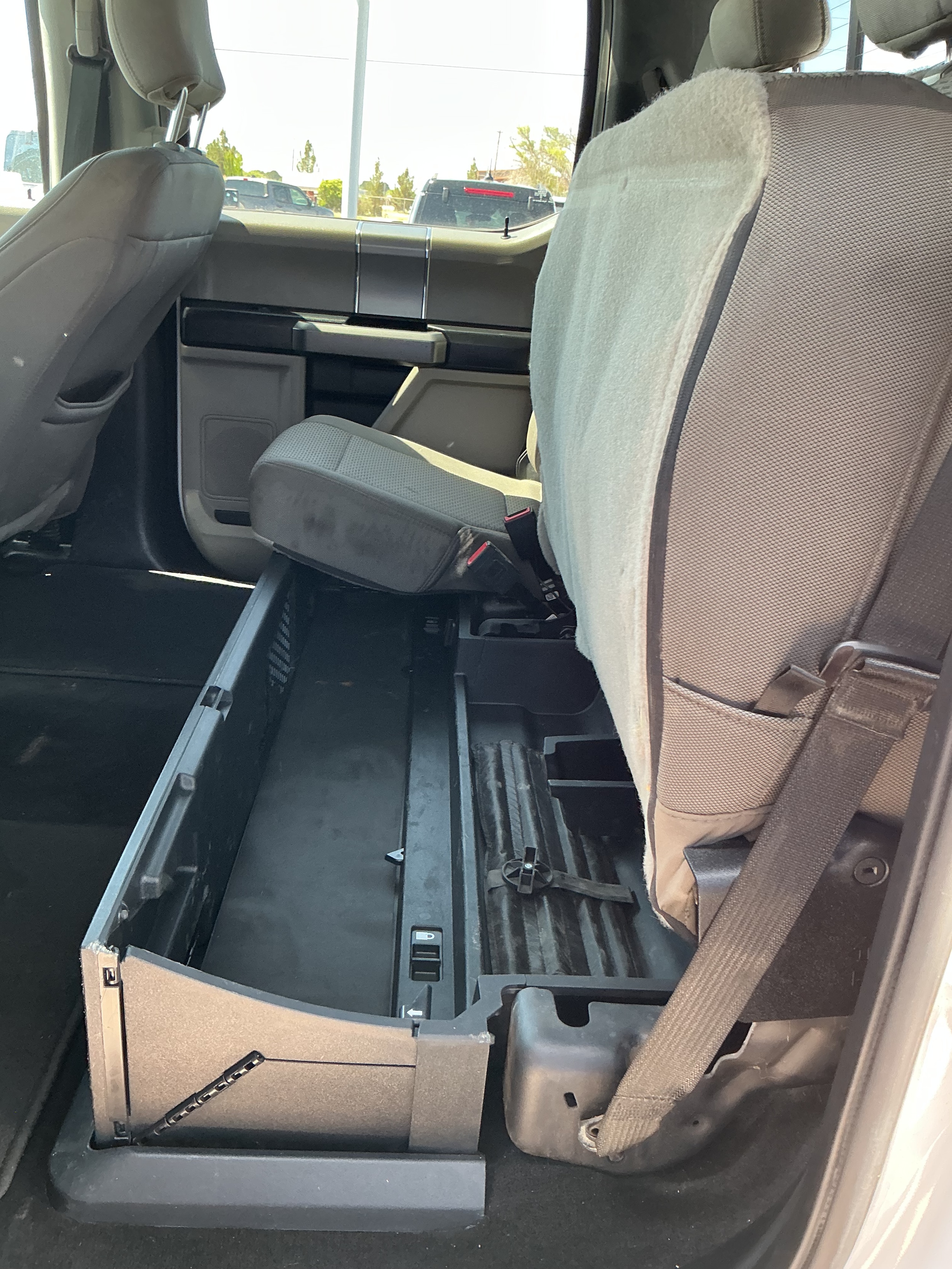 2020 Ford F-350 Super Duty XLT - Photo 10
