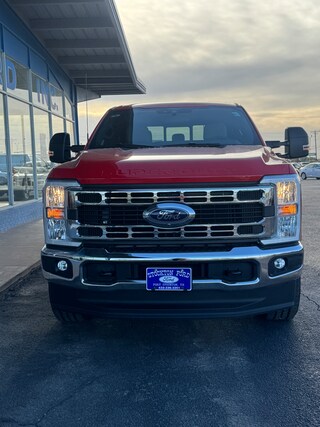 2025 Ford F-250 XLT Truck Crew Cab