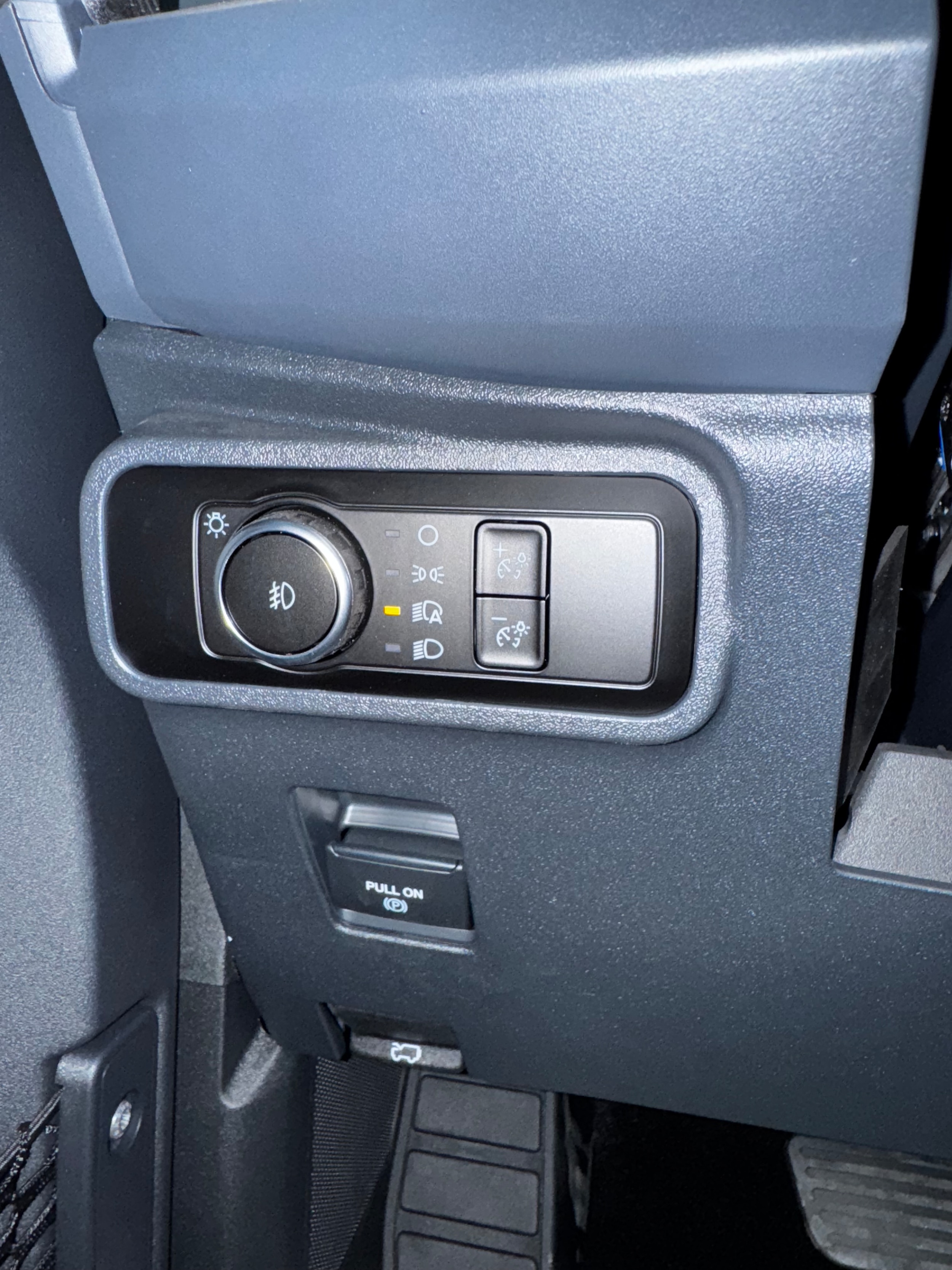 2025 Ford Bronco 4-Door Outer Banks - Photo 13