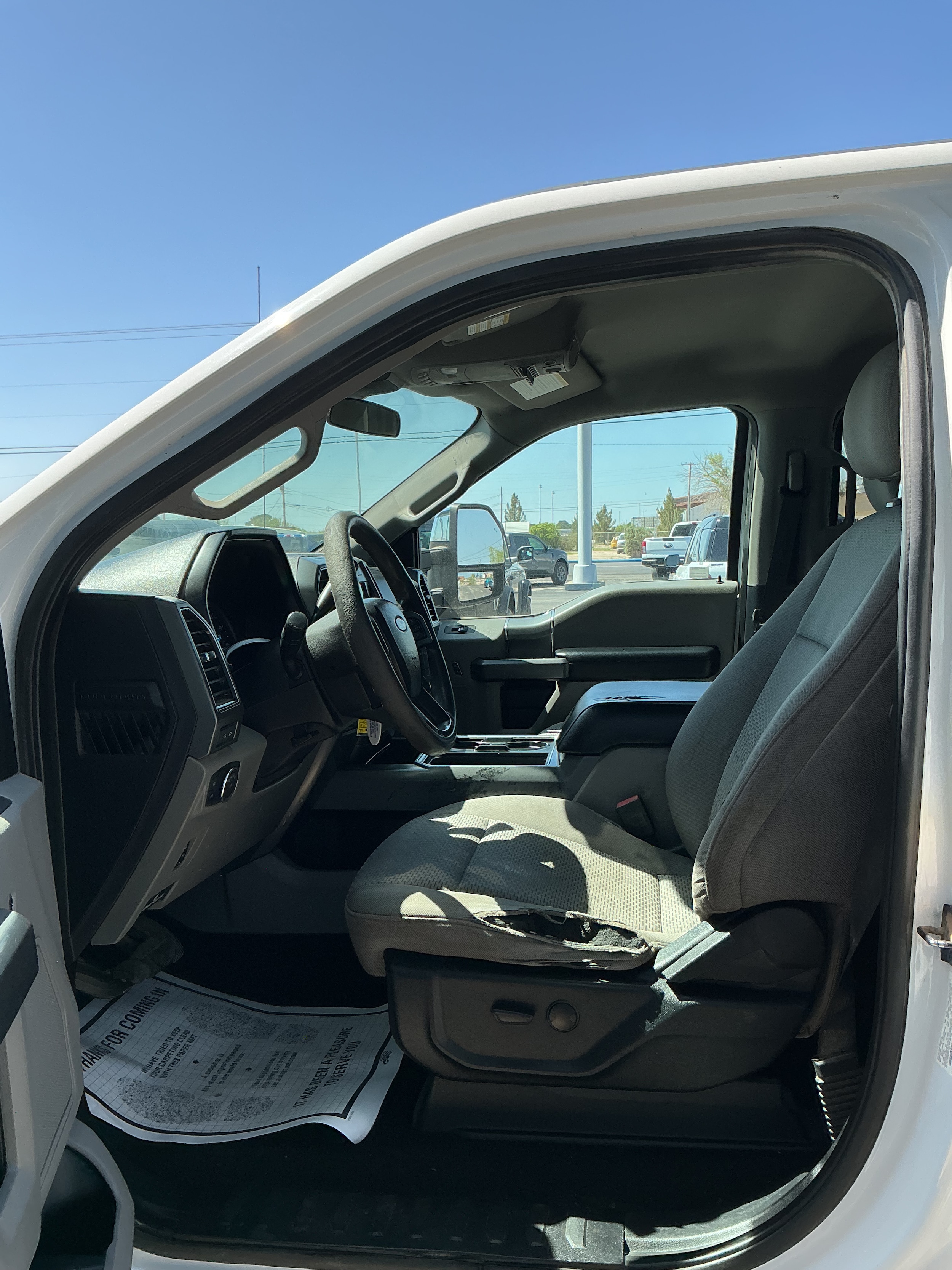2020 Ford F-350 Super Duty XLT - Photo 6