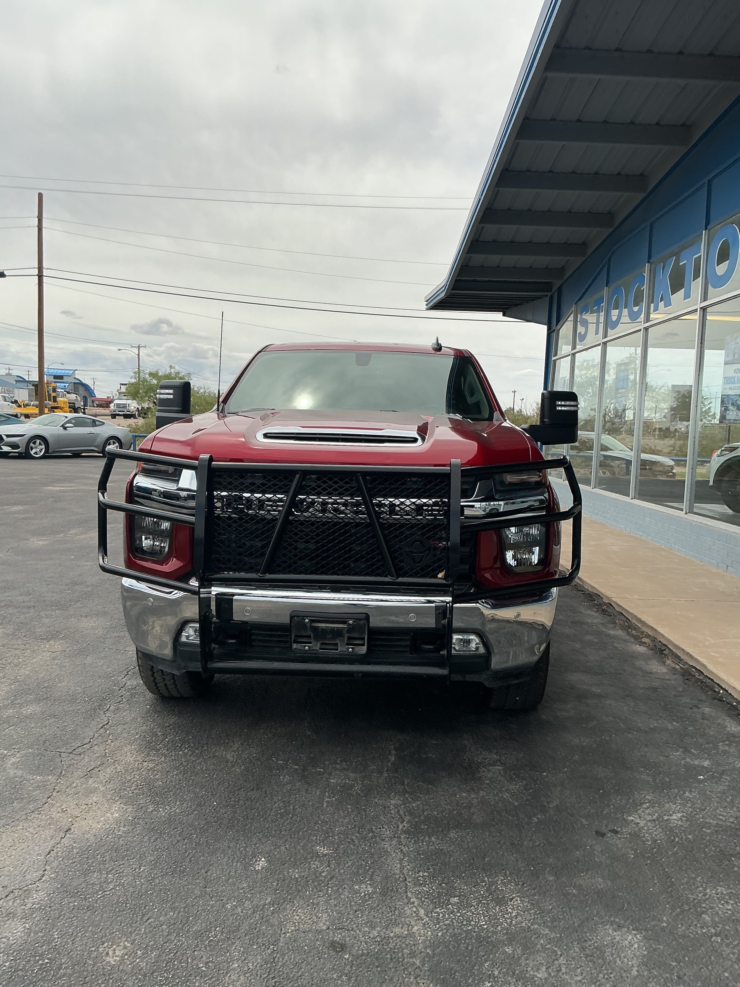 2022 Chevrolet Silverado HD LT 4WD Crew Cab Standard Box's photo