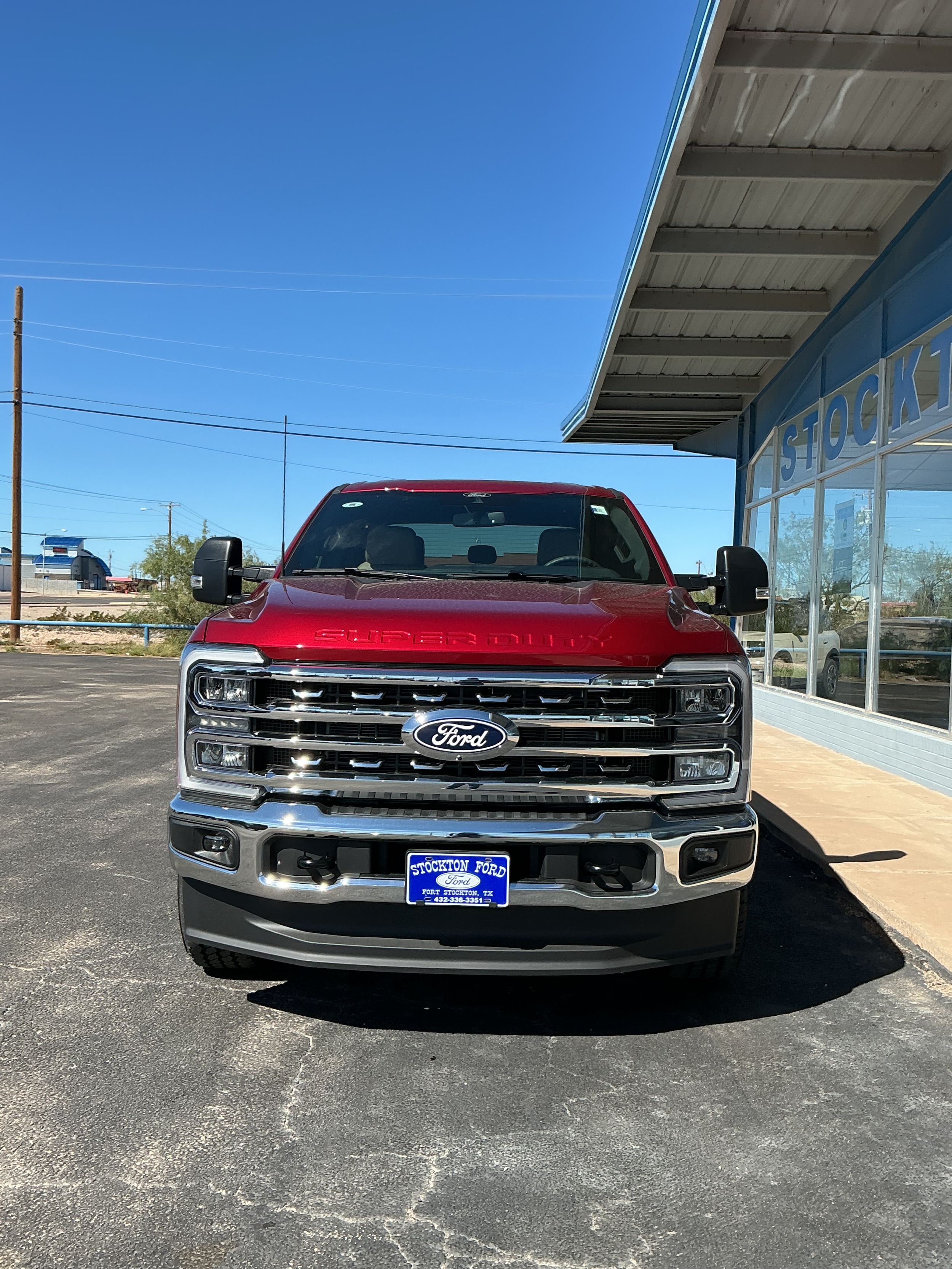 2027 Ford F-250 Super Duty XLT