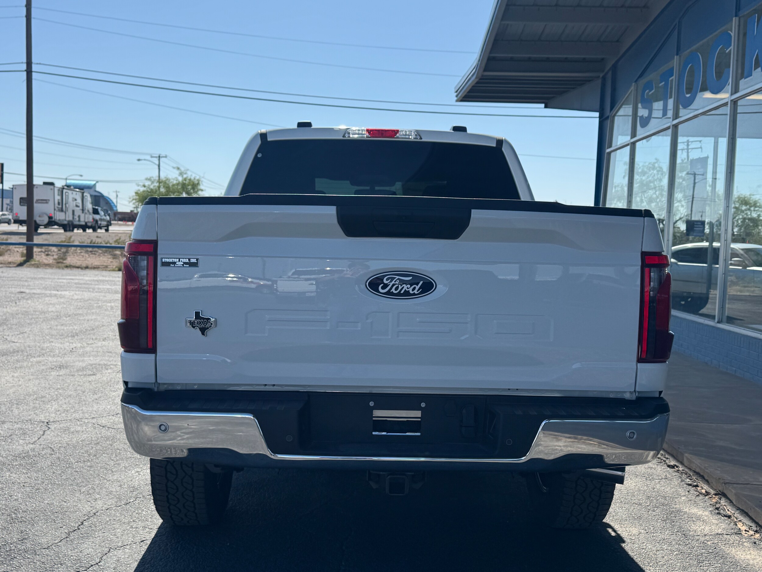 2025 Ford F-150 XLT photo 3