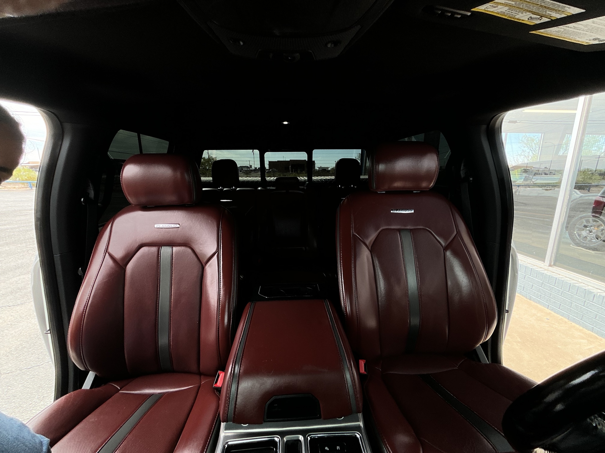 2019 Ford F-150 Platinum - Photo 12