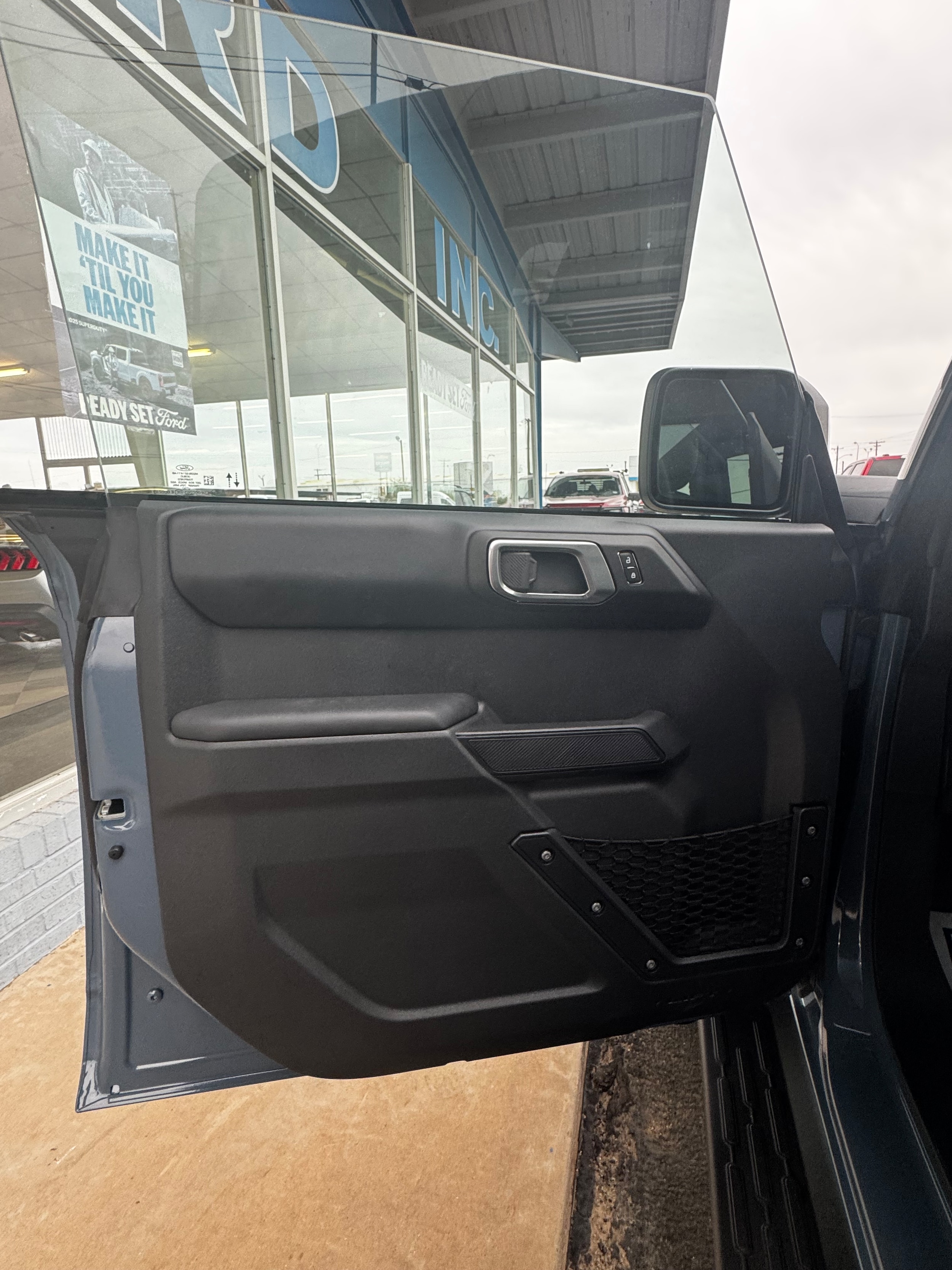 2025 Ford Bronco 4-Door Outer Banks - Photo 7