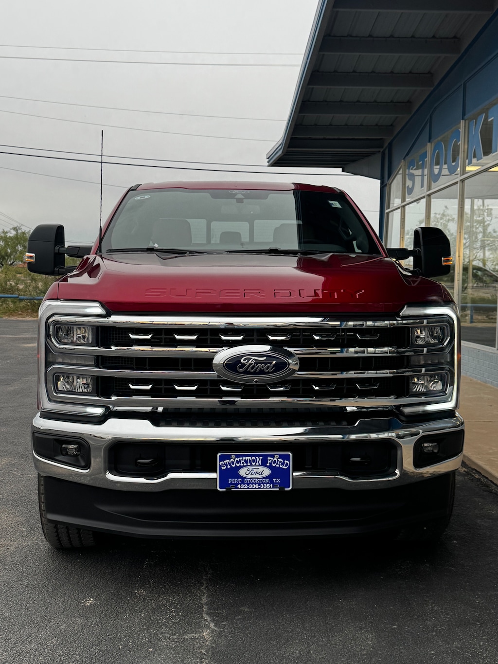 New 2026 Ford F-350 LARIAT Truck Crew Cab