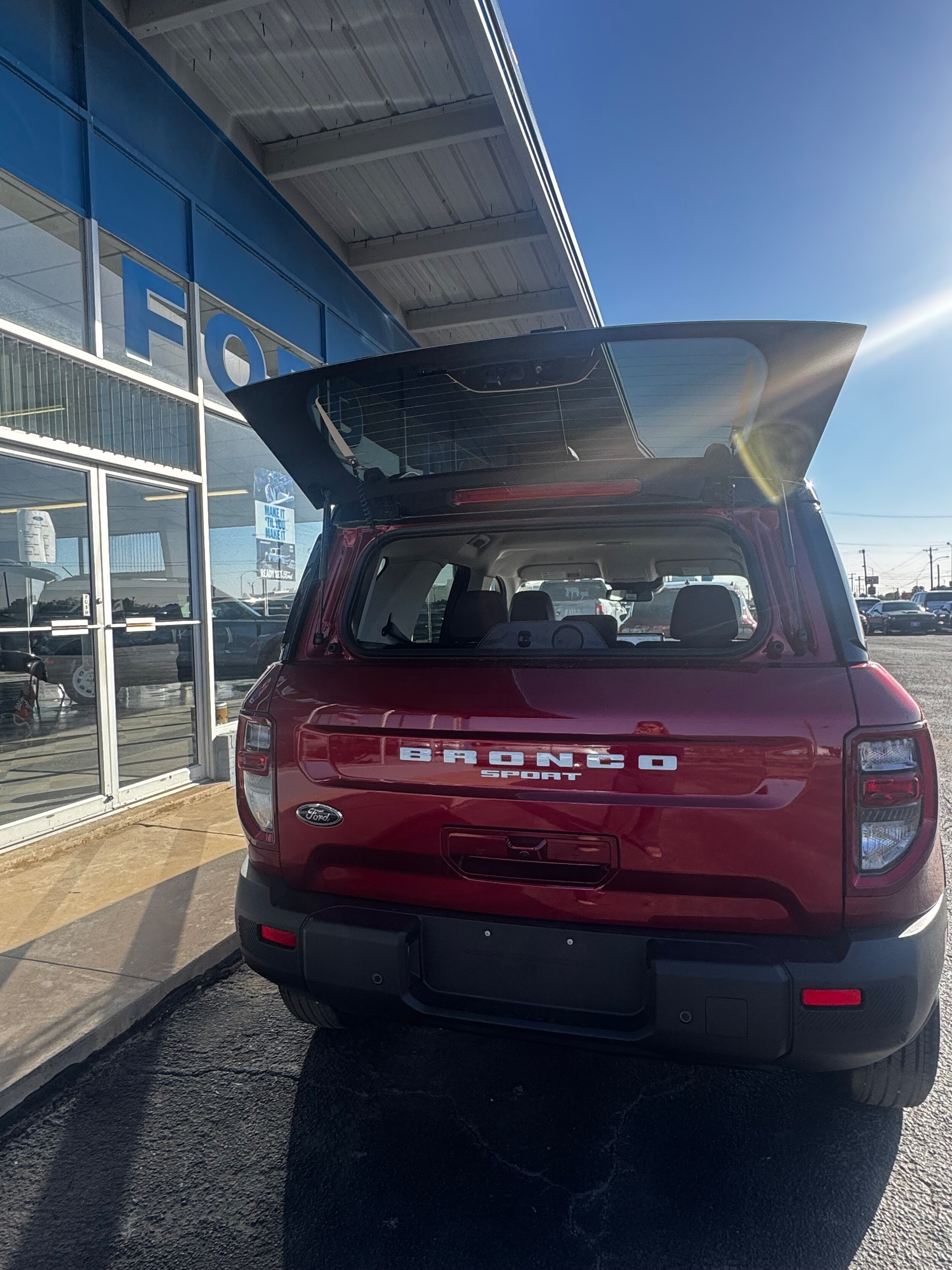 2025 Ford Bronco Sport Outer Banks photo 2