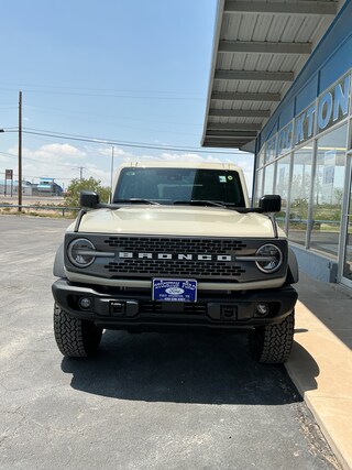 2026 Ford Bronco Badlands SUV
