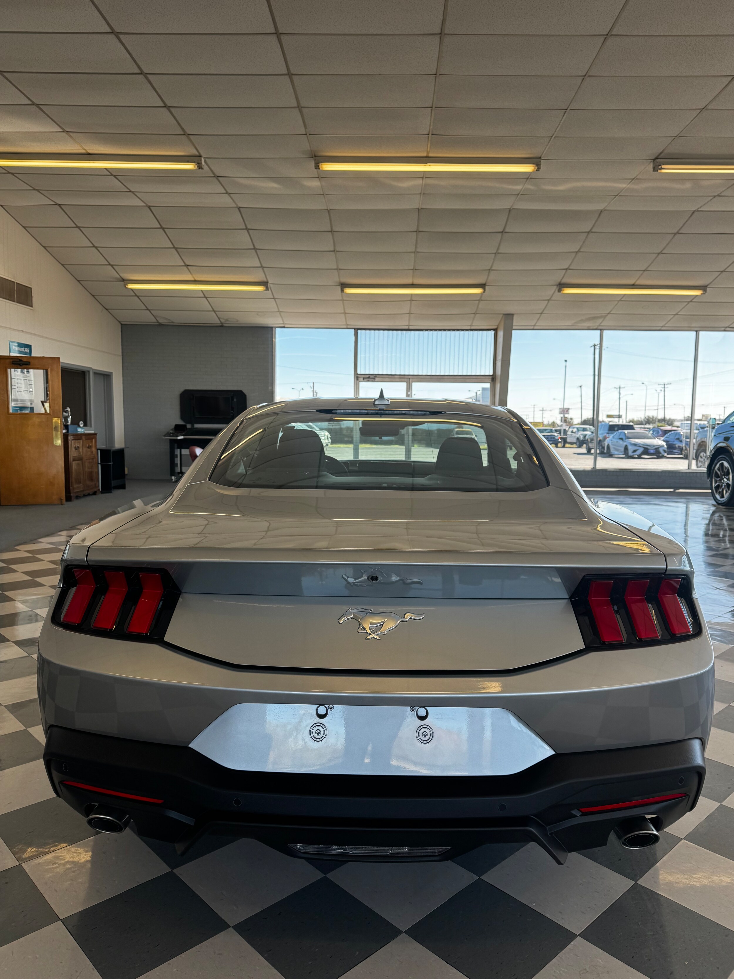 2026 Ford Mustang photo 2