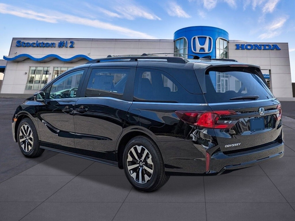 New 2026 Honda Odyssey EX-L Van Passenger