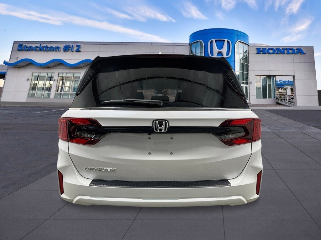New 2026 Honda Odyssey EX-L Van Passenger
