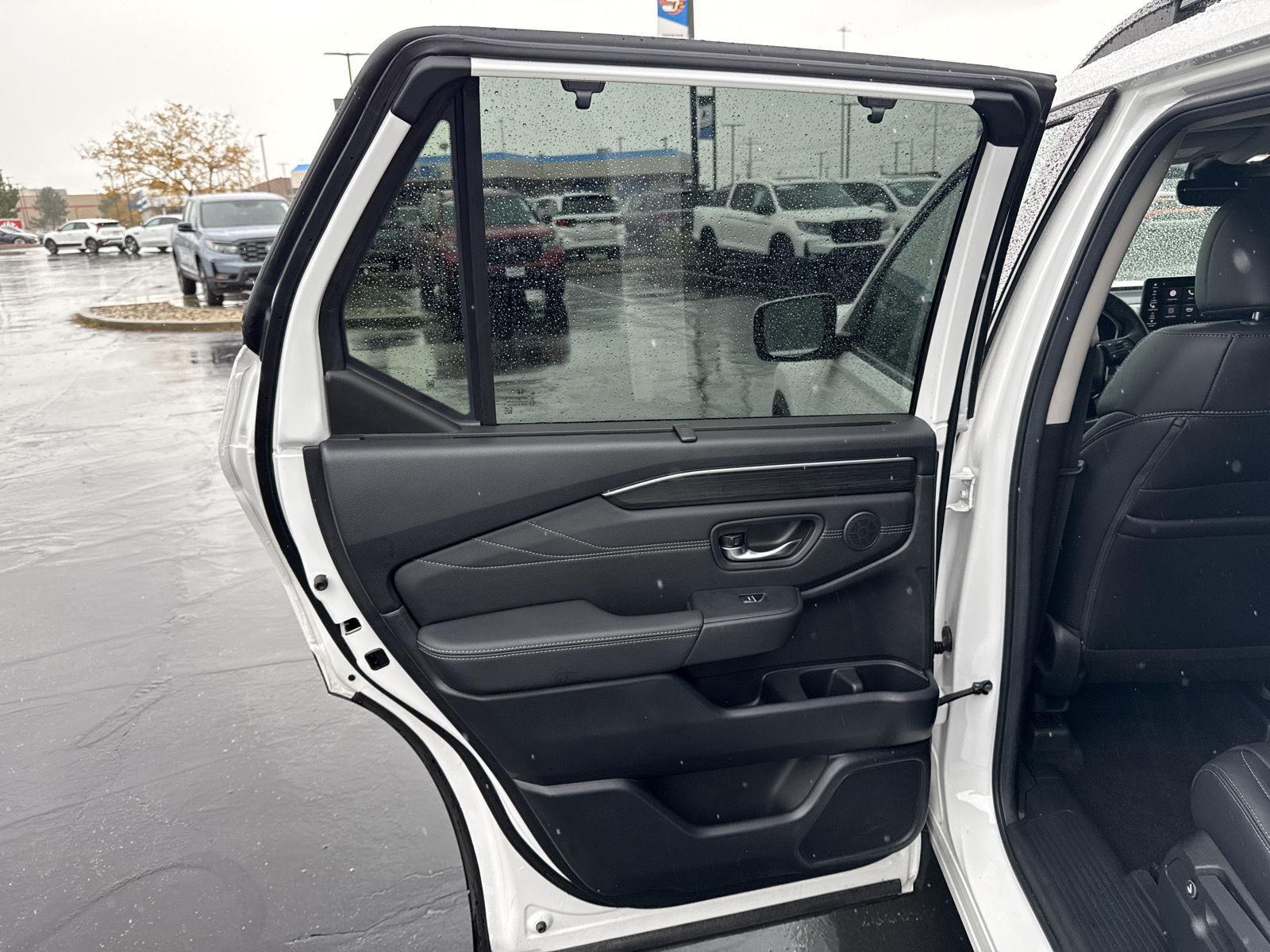 2026 Honda Pilot Touring - Photo 16