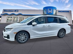 2026 Honda Odyssey Touring Van Passenger