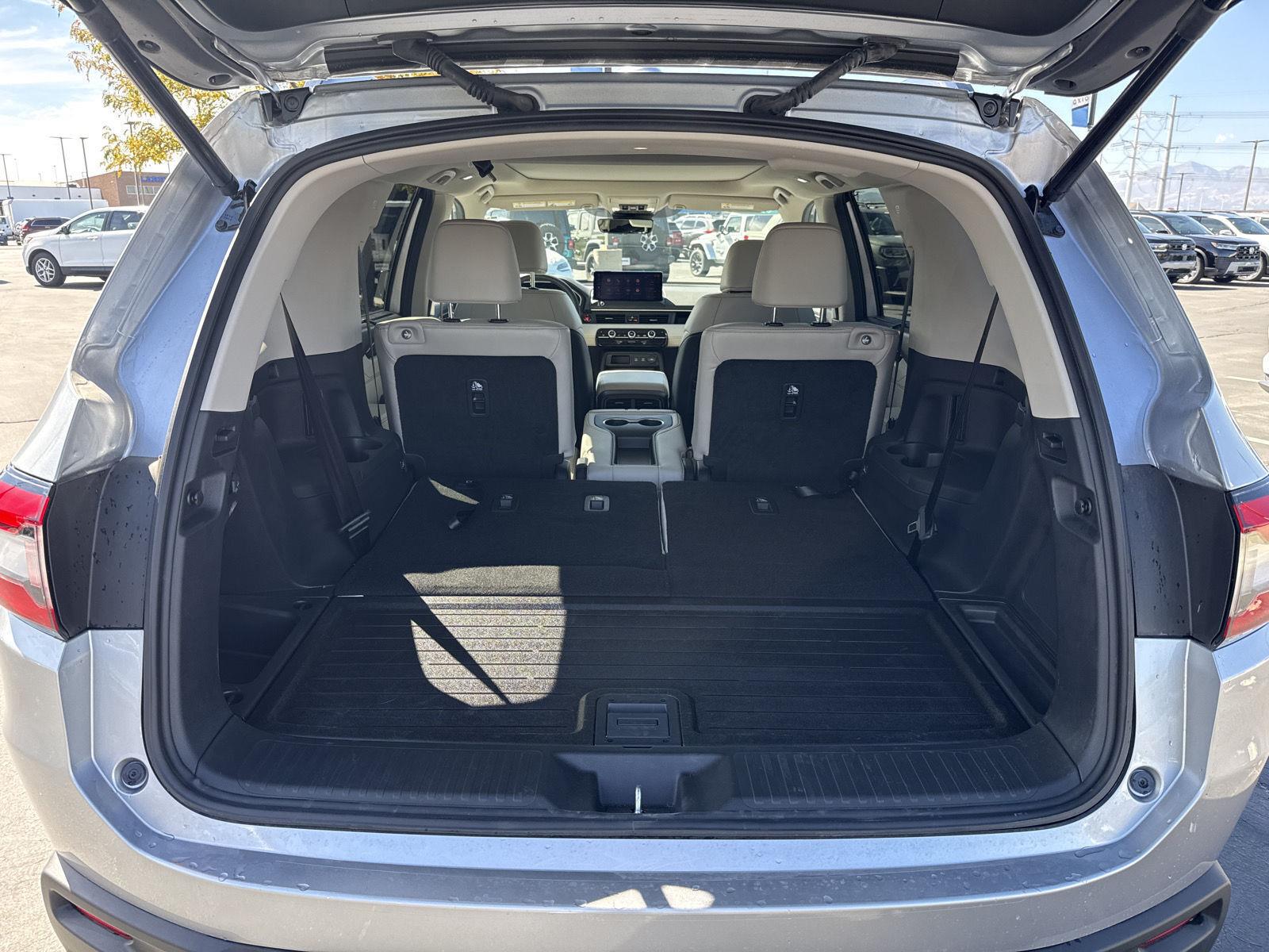 2026 Honda Pilot Touring - Photo 6