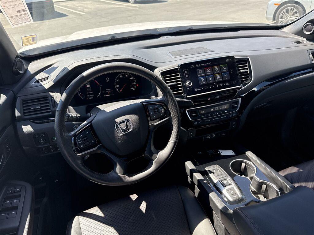 2025 Honda Ridgeline Black Edition - Photo 20