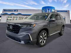 2025 Honda Pilot Touring SUV