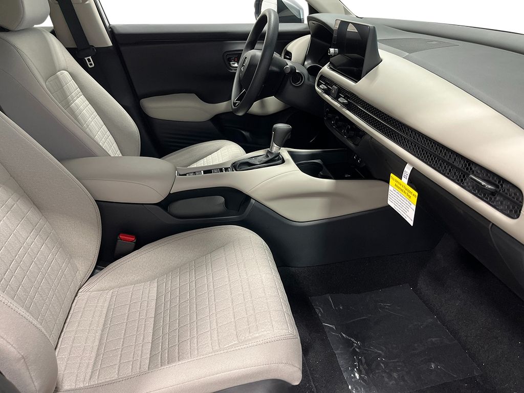 2026 Honda HR-V LX - Photo 24