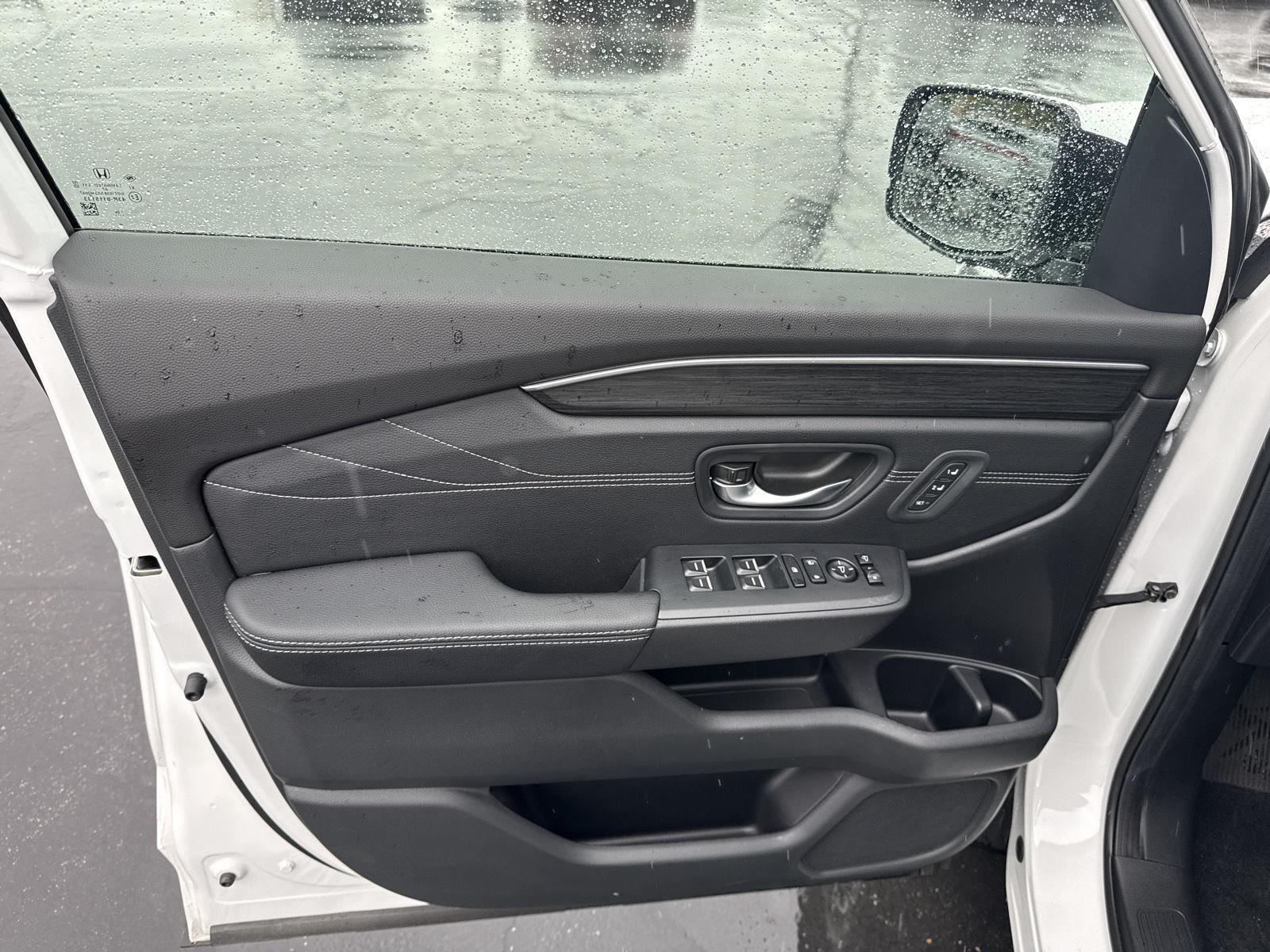 2026 Honda Pilot Touring - Photo 9