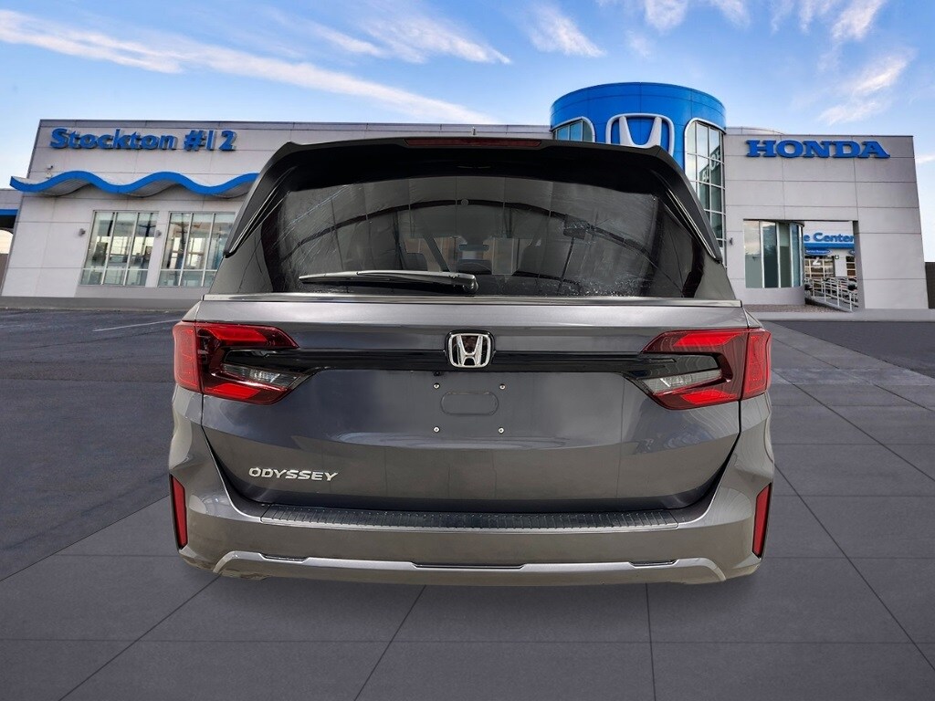 New 2026 Honda Odyssey EX-L Van Passenger