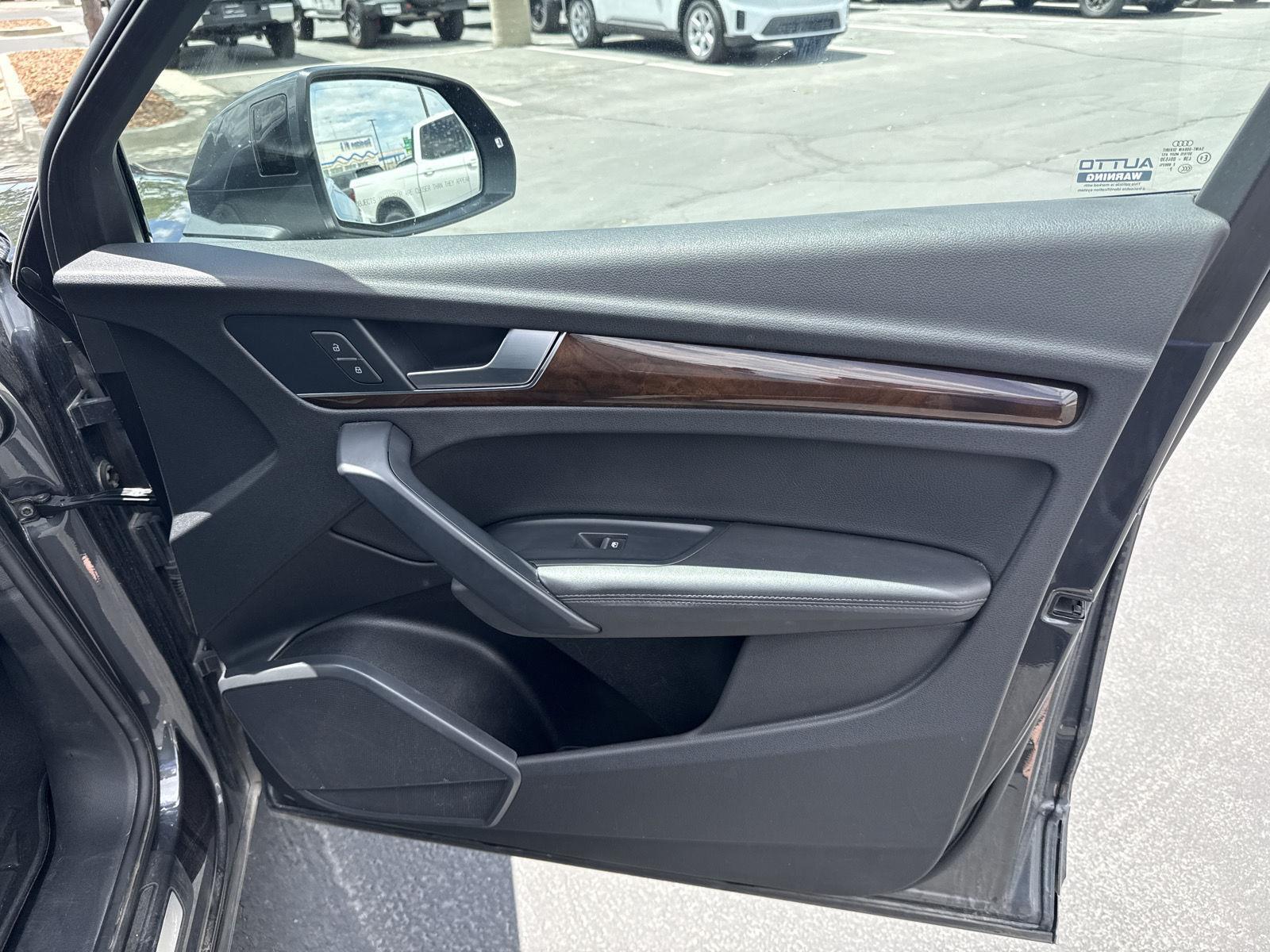 2020 Audi Q5 Premium Plus - Photo 26