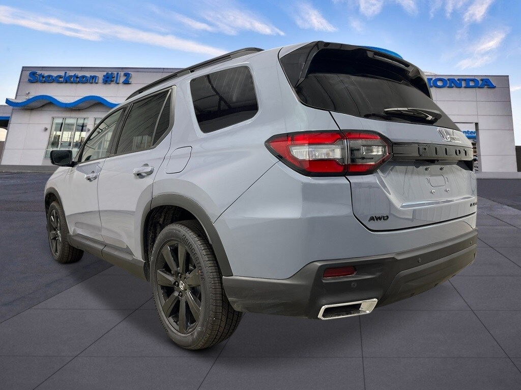 New 2025 Honda Pilot Black Edition SUV