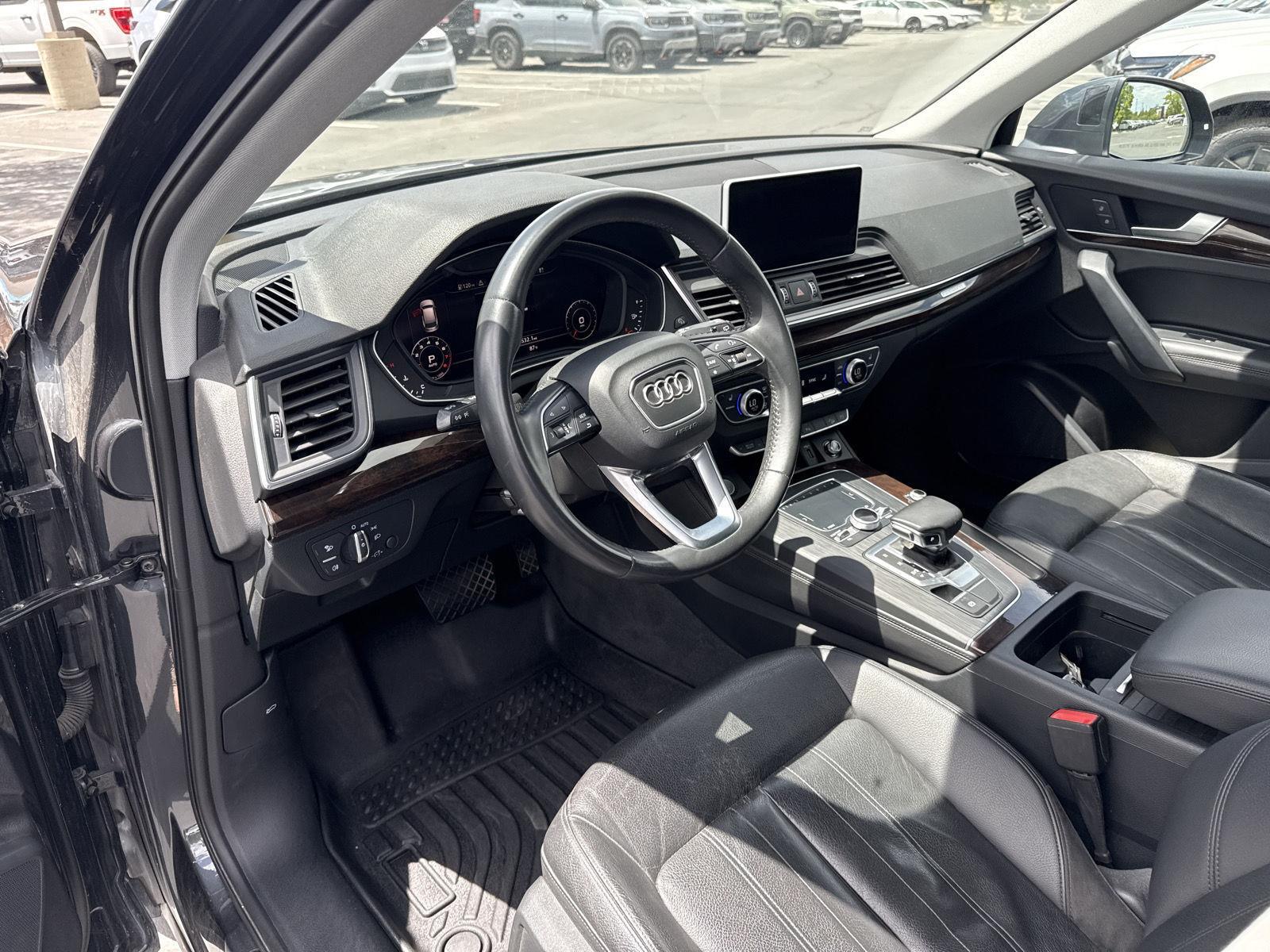 2020 Audi Q5 Premium Plus - Photo 11