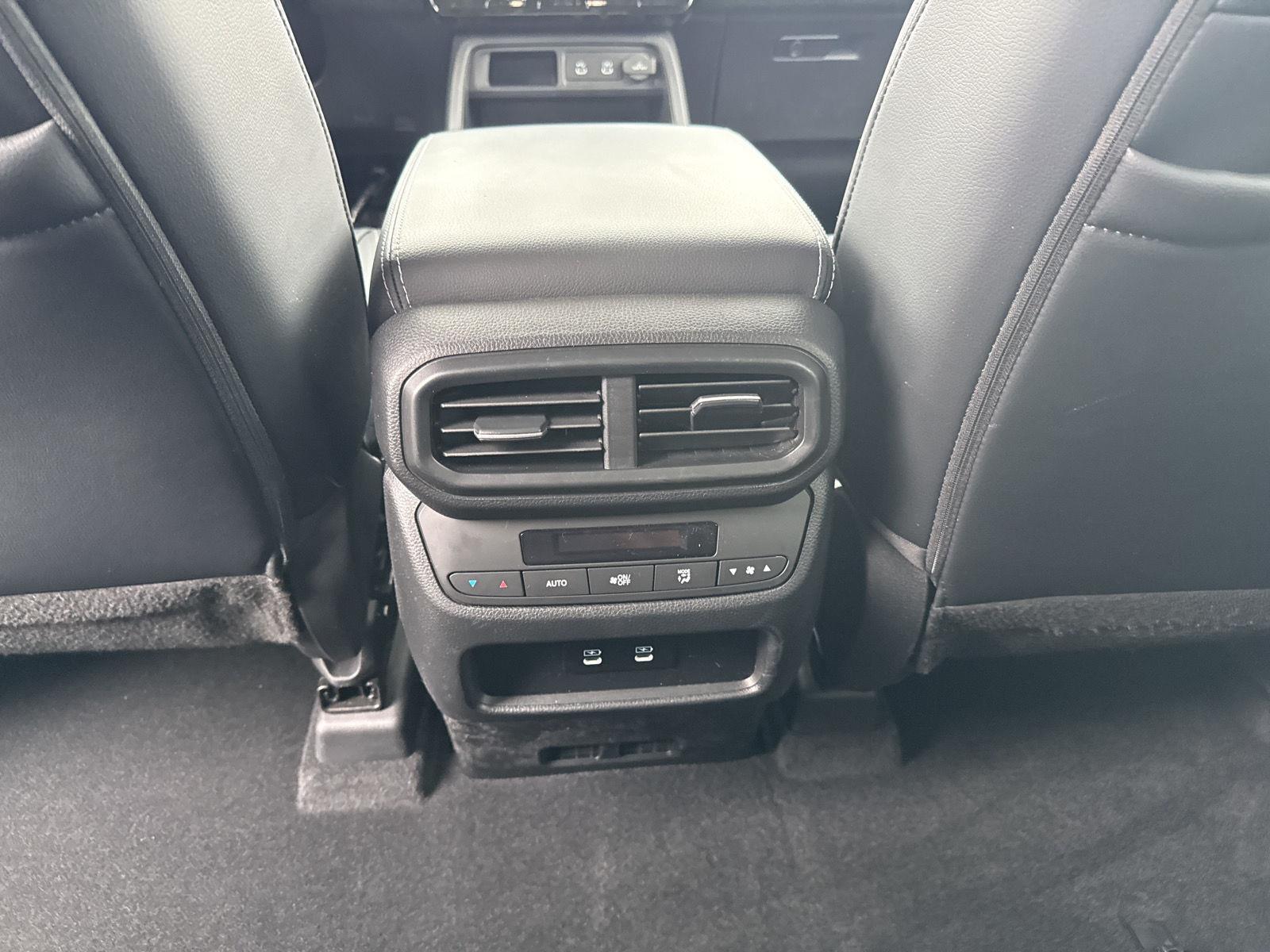 2026 Honda Pilot Touring - Photo 19