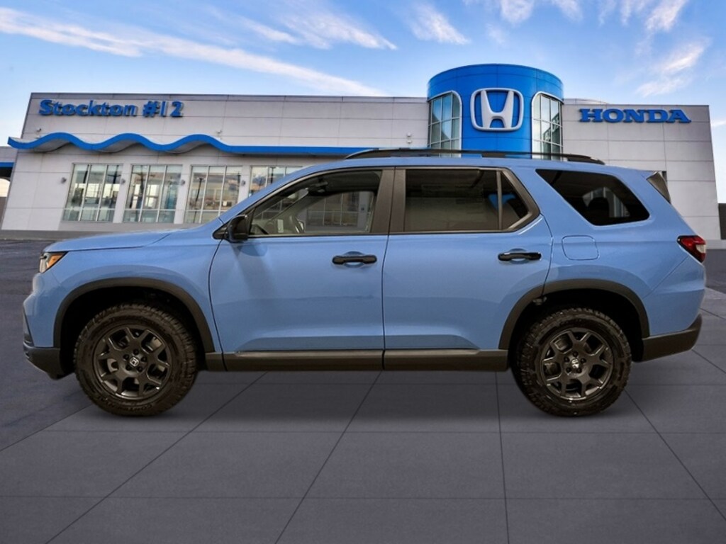 New 2025 Honda Pilot TrailSport SUV