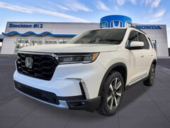 2025 Honda Pilot Touring SUV