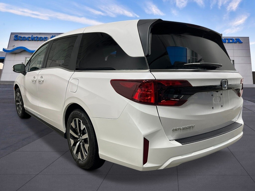 New 2026 Honda Odyssey EX-L Van Passenger