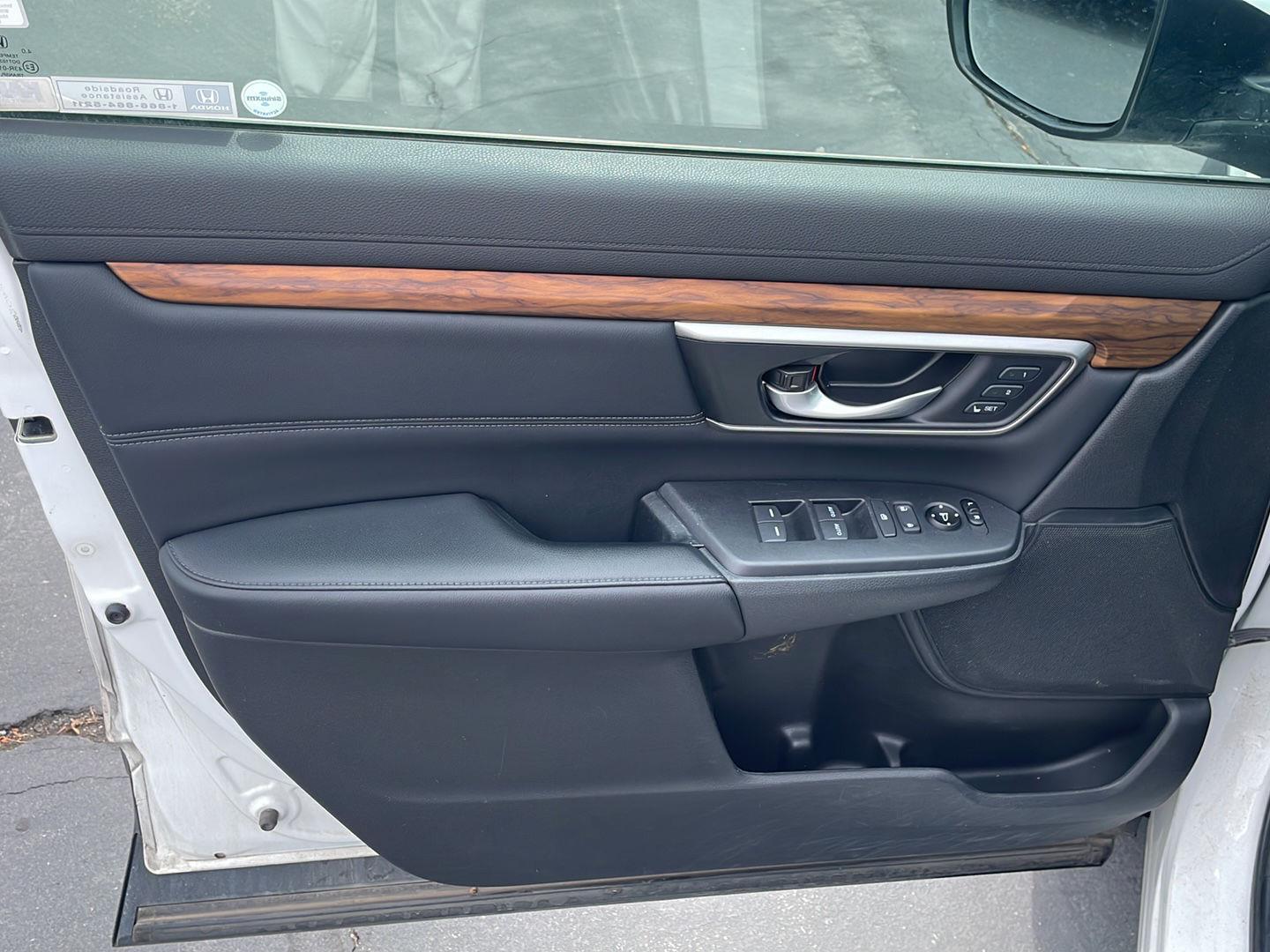2020 Honda CR-V Touring - Photo 13