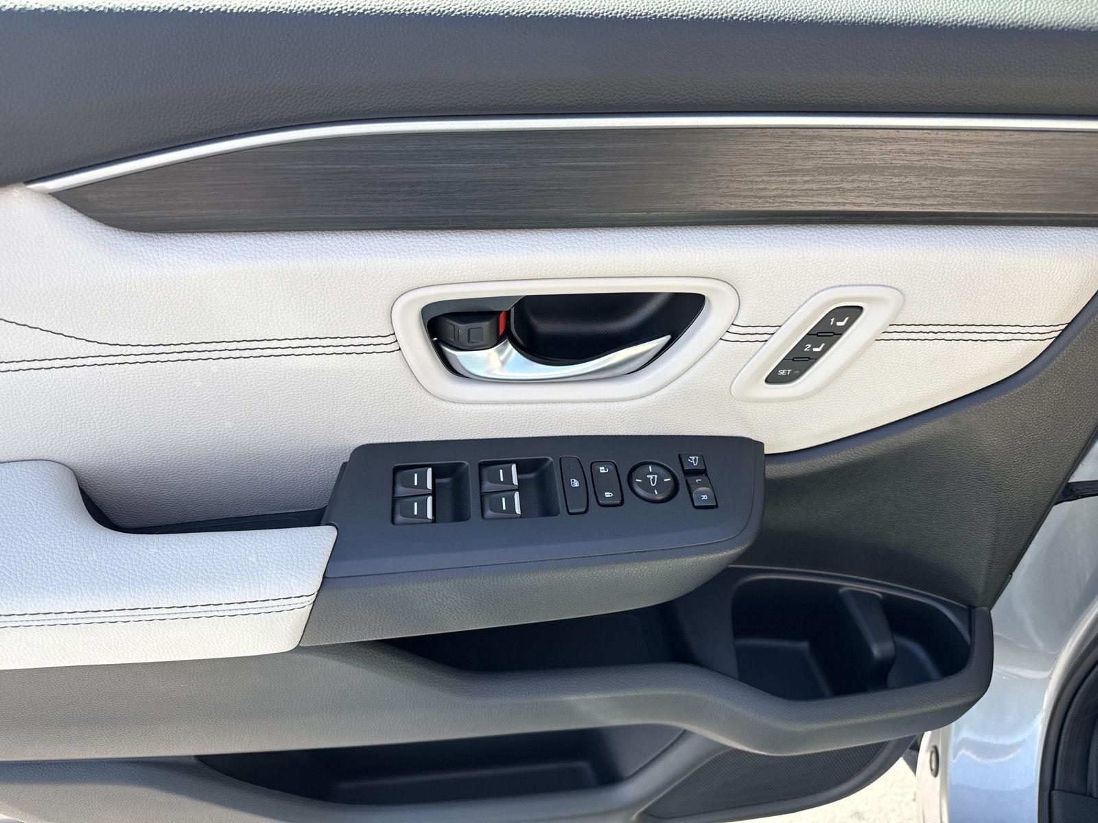 2026 Honda Pilot Touring - Photo 10