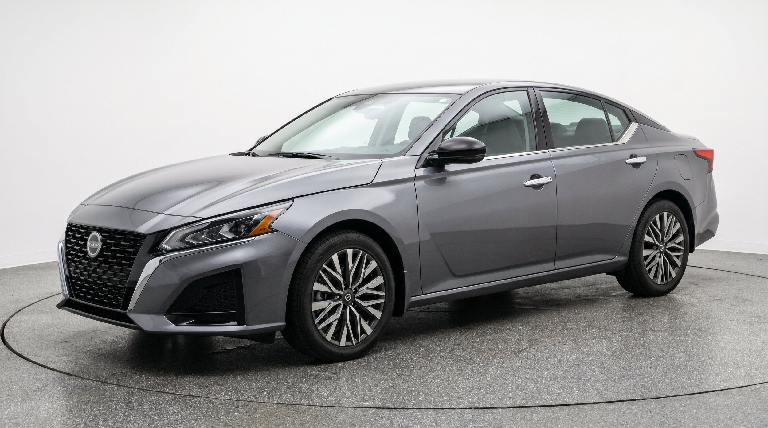 Thumbnail: 2025 Nissan Altima - 3