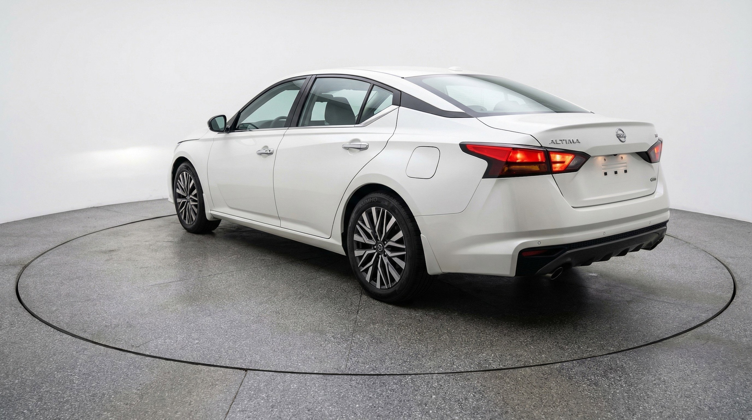 Thumbnail: 2025 Nissan Altima - 6