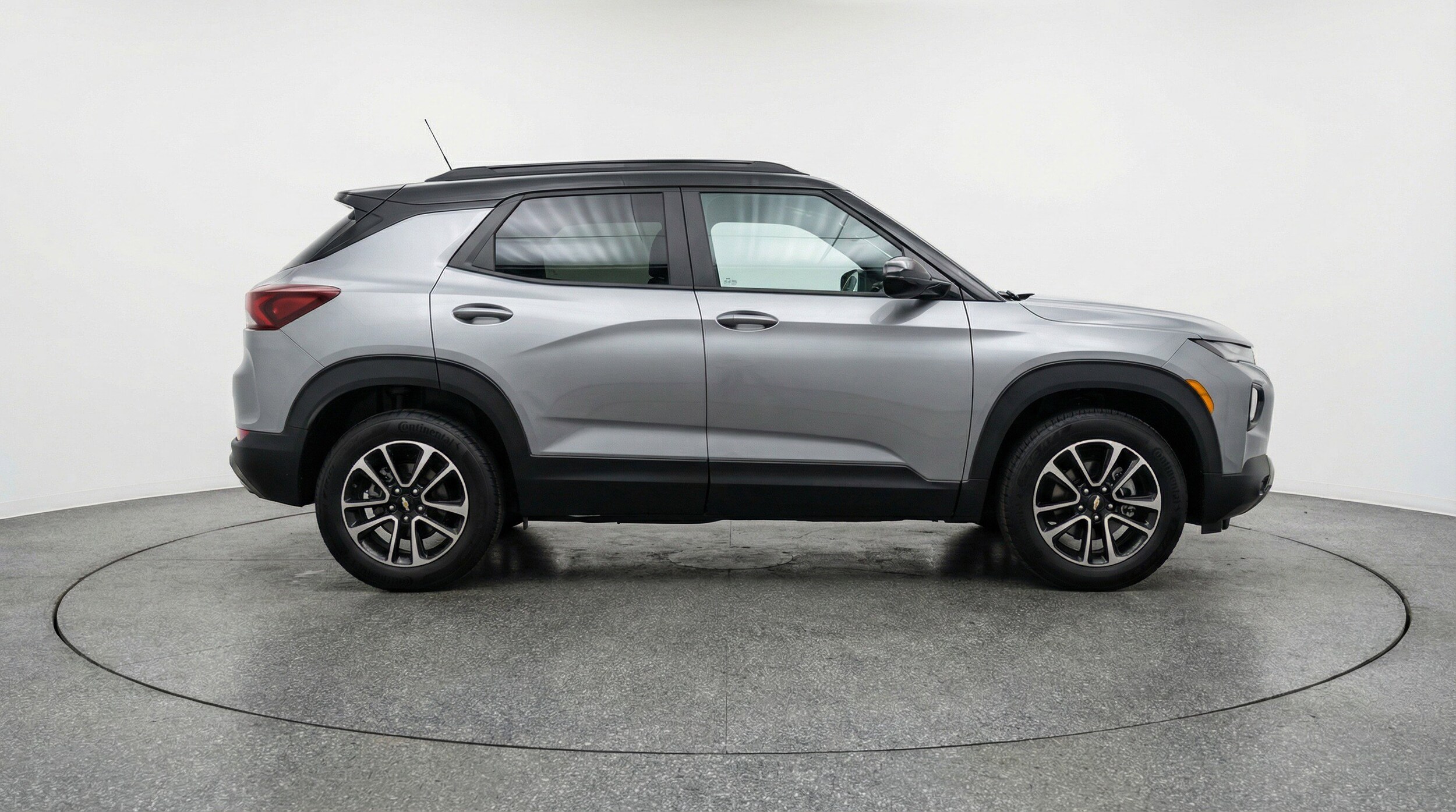 Thumbnail: 2025 Chevrolet TrailBlazer - 11