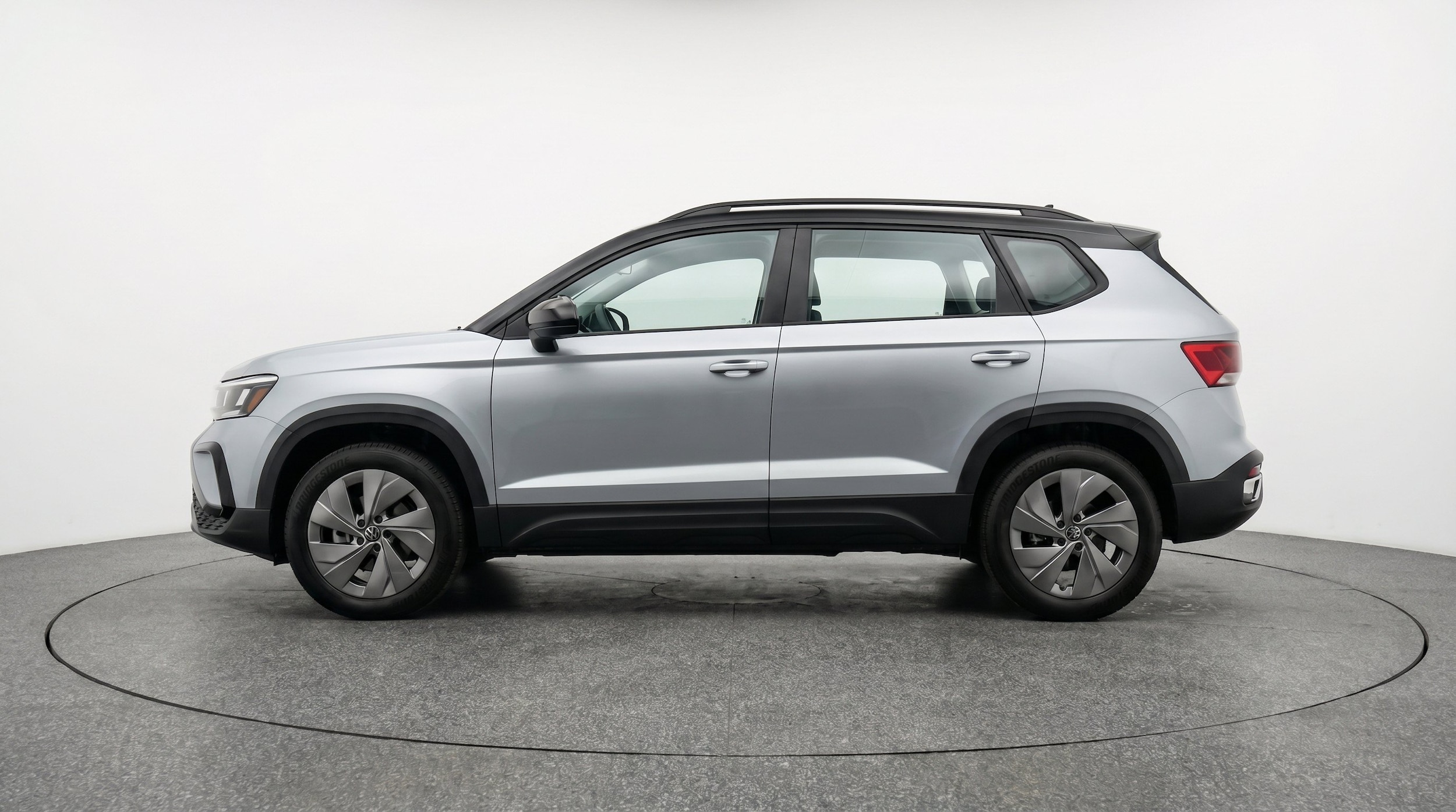 Thumbnail: 2026 Volkswagen Taos - 5