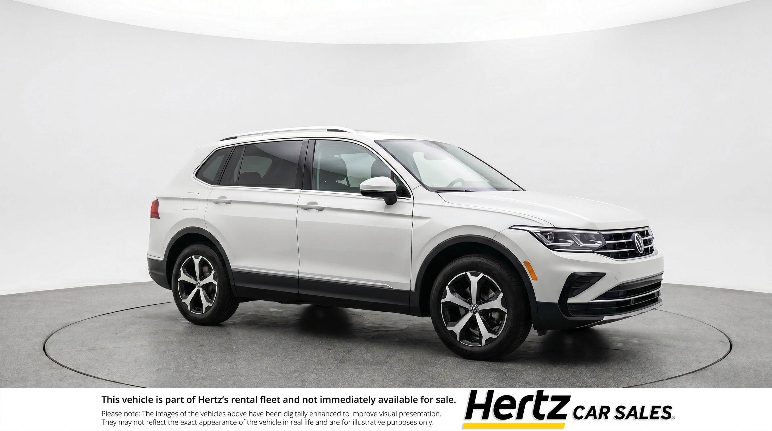 Thumbnail: 2026 Volkswagen Tiguan - 1