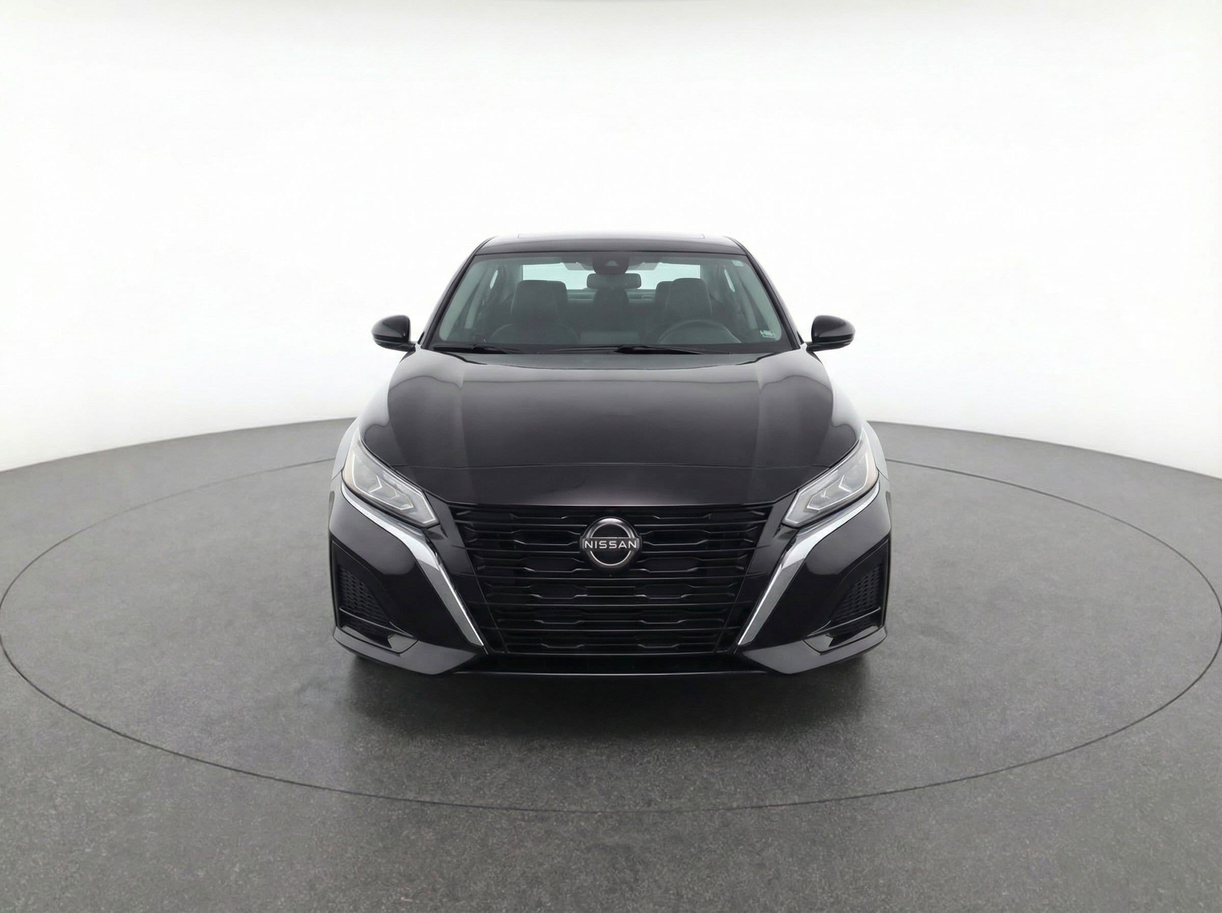 Thumbnail: 2024 Nissan Altima - 2