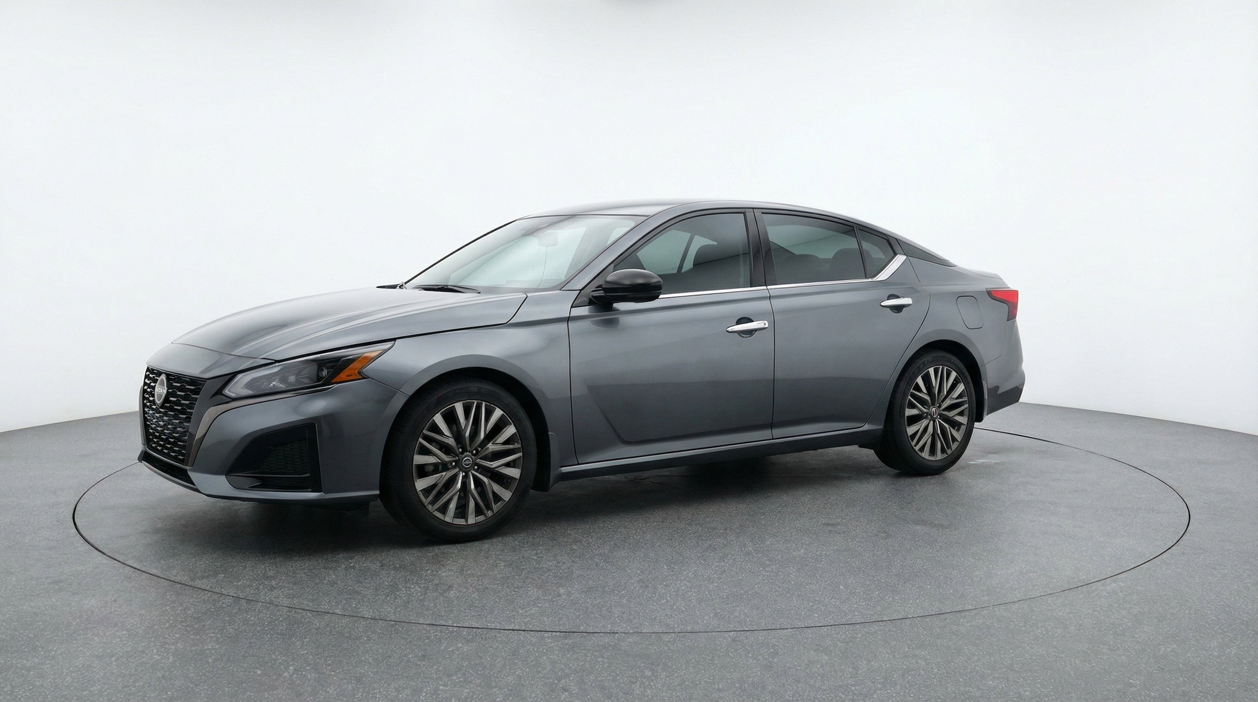 Thumbnail: 2025 Nissan Altima - 3