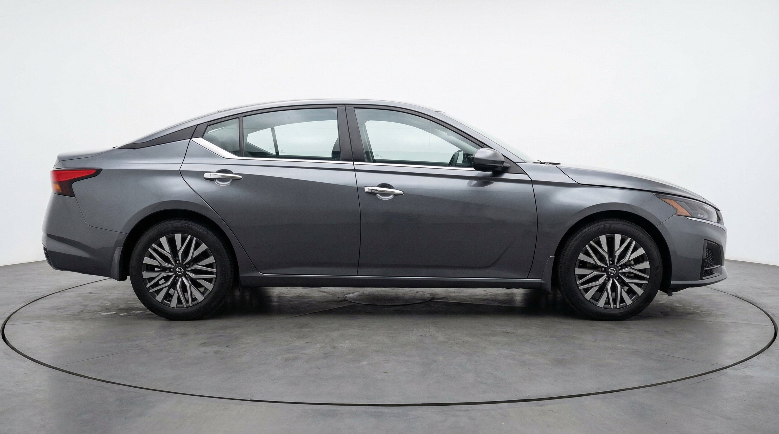 Thumbnail: 2026 Nissan Altima - 10